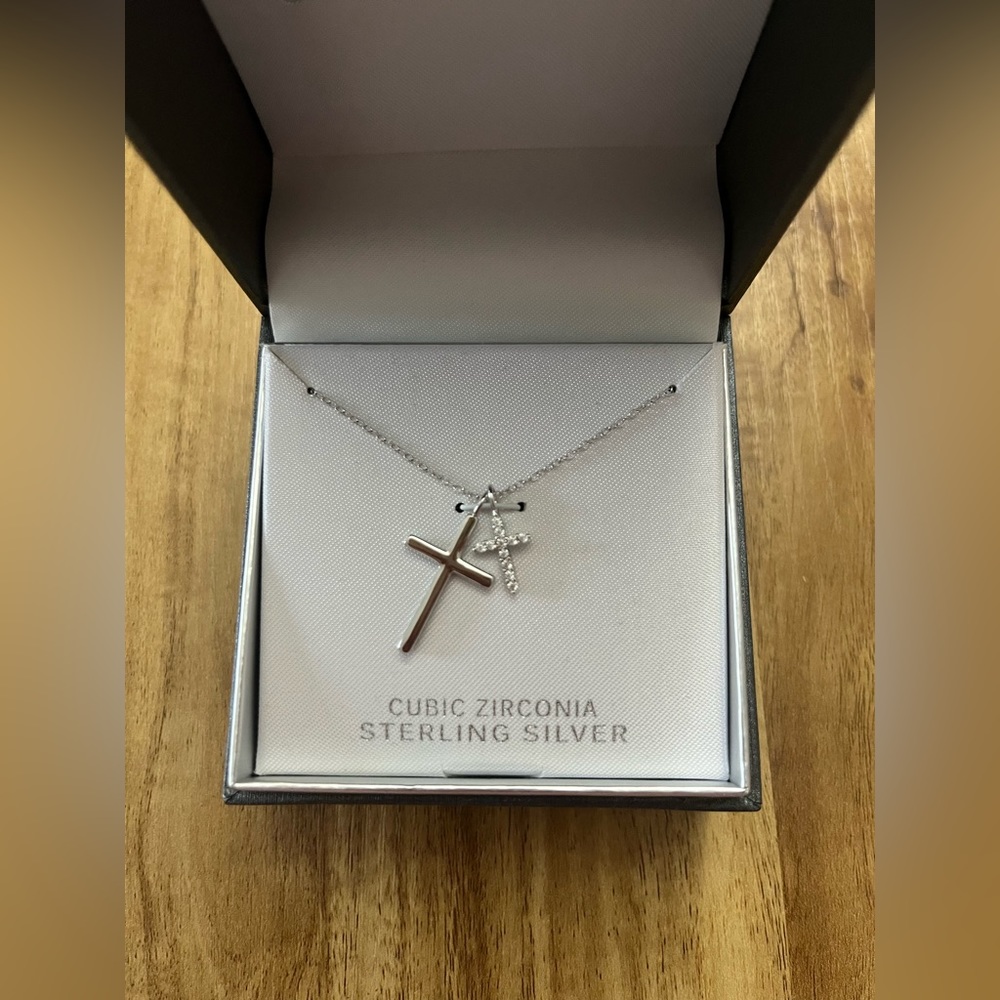 Primrose cross necklace